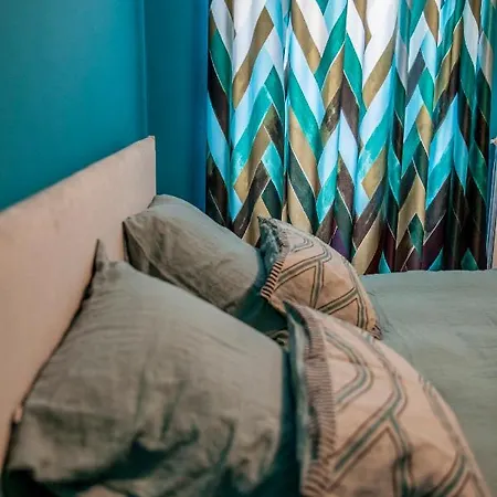 Kasa Lupus 3* 卢切拉