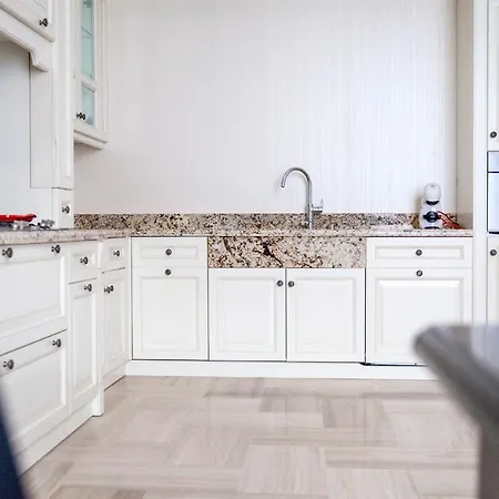 Kasa Lupus 卢切拉